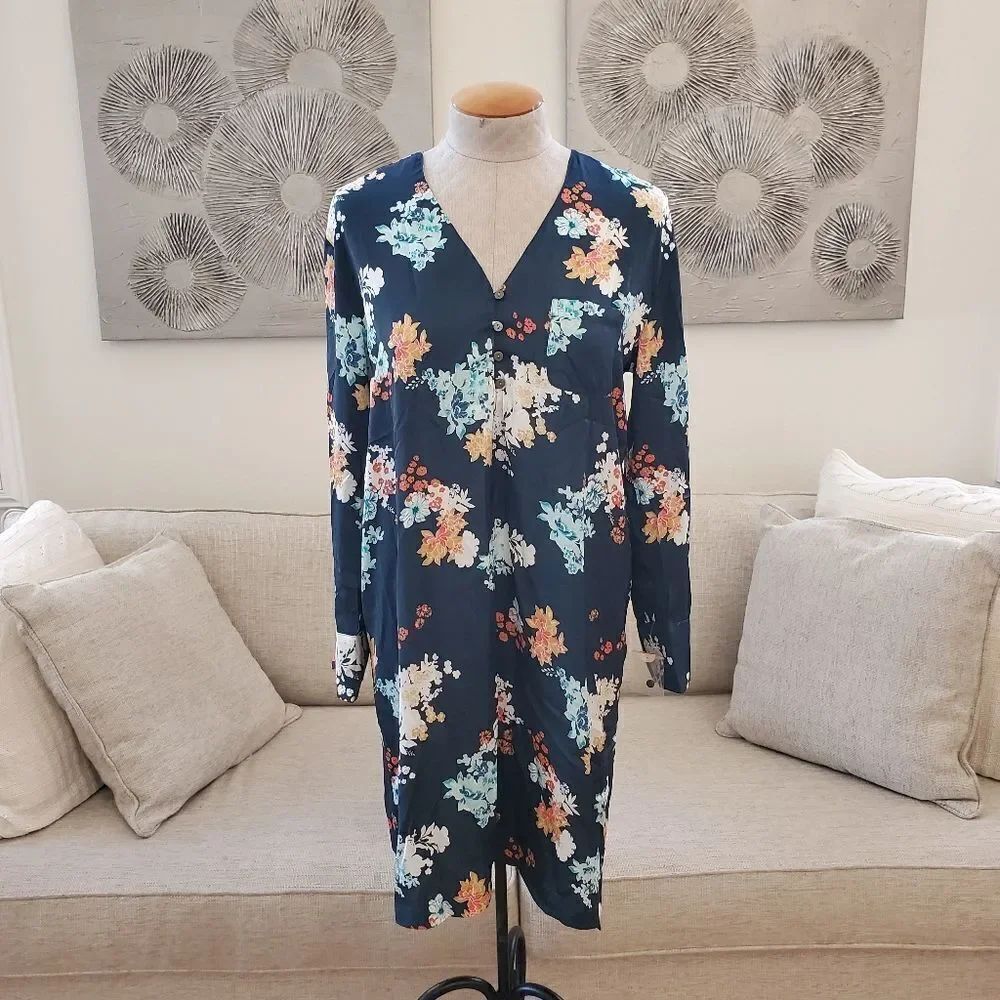 🌹 Nordstrom Lingerie 🌹 Floral Satin Long Sleeve Nightgown - [size Small]
